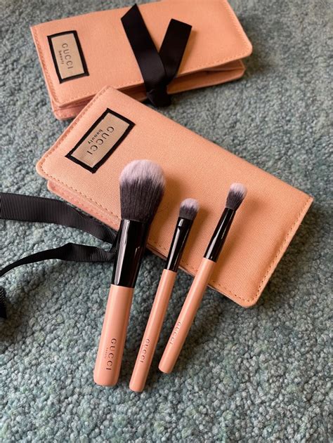 gucci makeup brushes and case|Gucci make up brushy mountain.